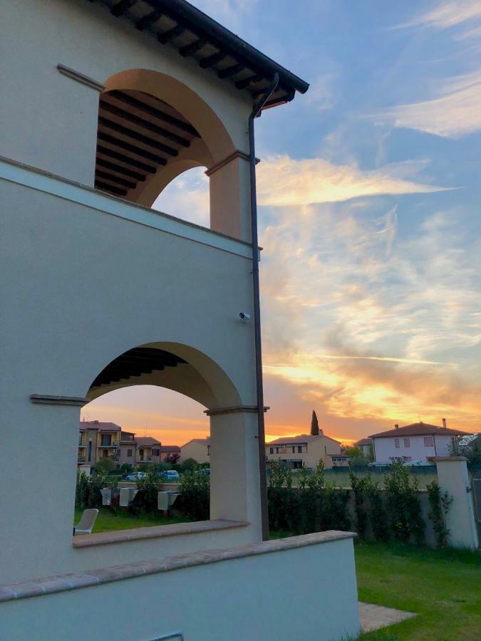 Villa Pirignano Foligno Exterior foto