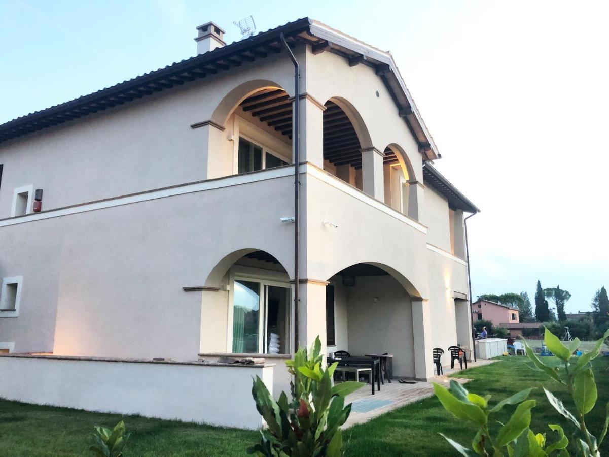 Villa Pirignano Foligno Exterior foto